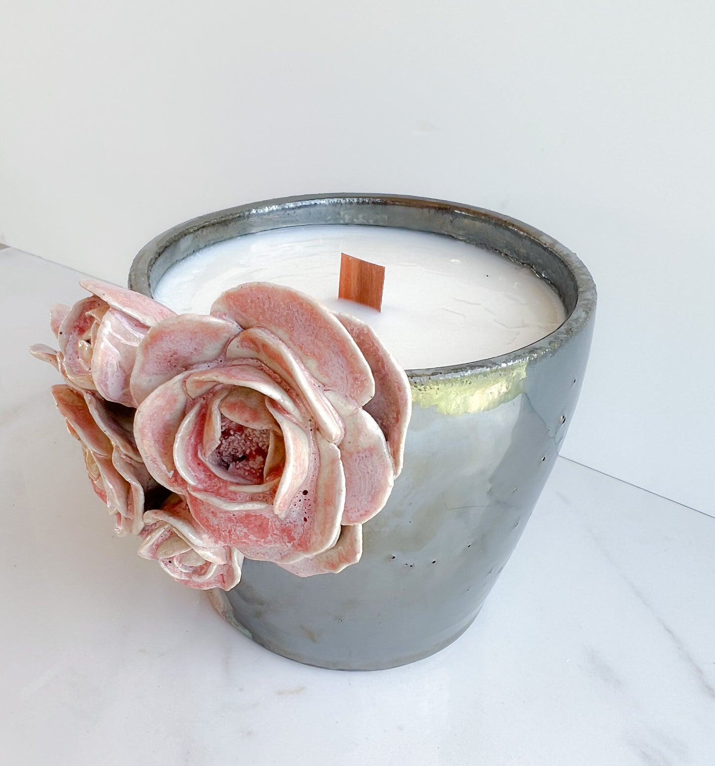 metallic rose candle