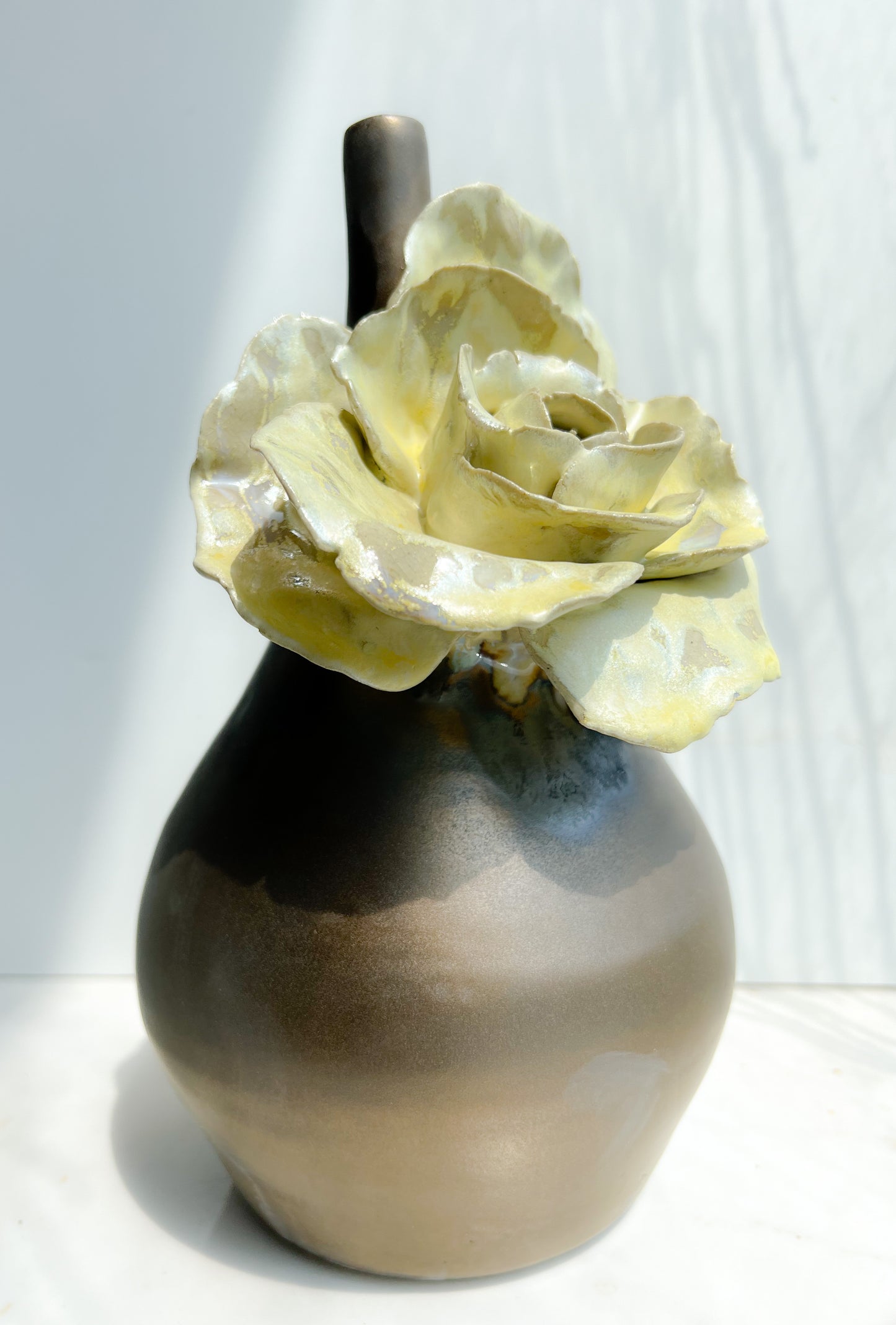 Yellow rose vase