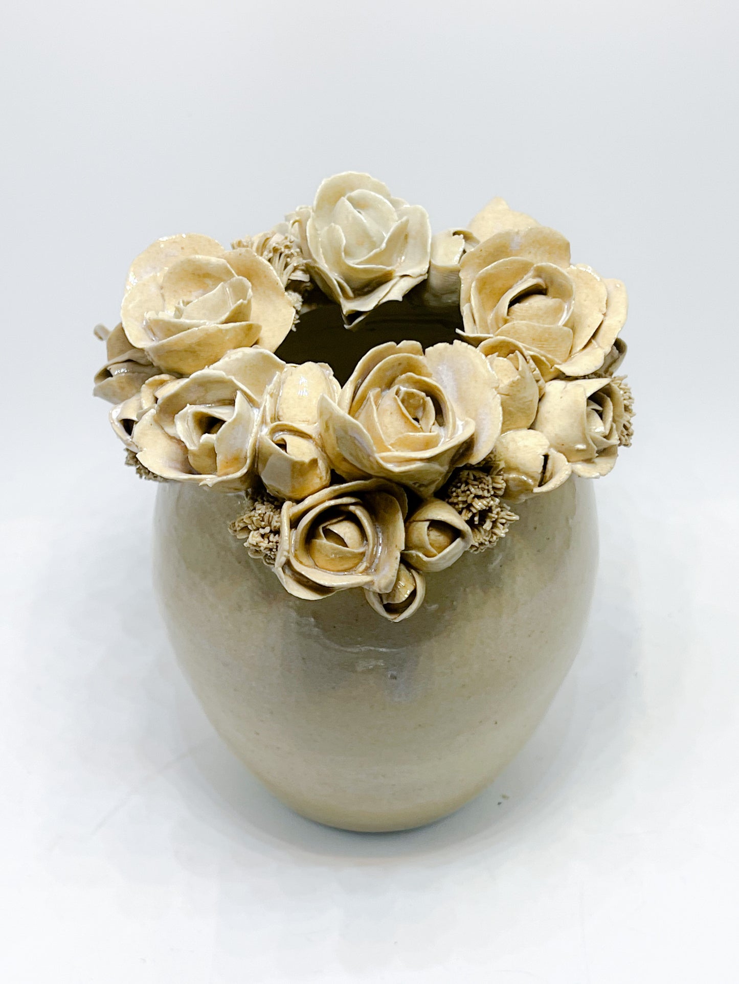 Small flower rimmed vase