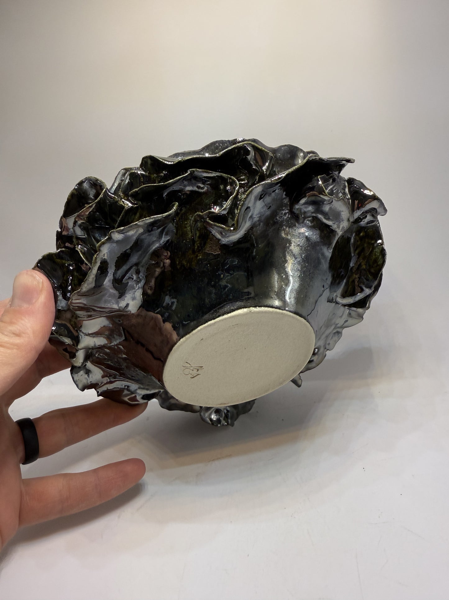 Layered metallic metallic bowl
